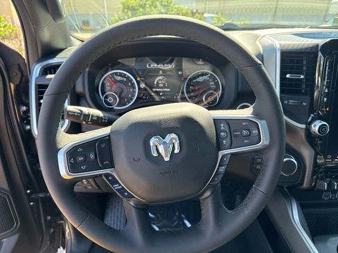New 2026 RAM 1500 4x4 Crew Cab image 10