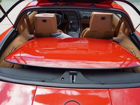 Used 1990 Chevrolet Corvette ZR-1 RWD image 25
