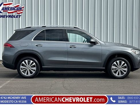 Used 2022 Mercedes-Benz GLE 350 4MATIC w/ Premium Package image 4