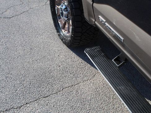 Used 2023 Ford F250 King Ranch AWD/4WD image 11