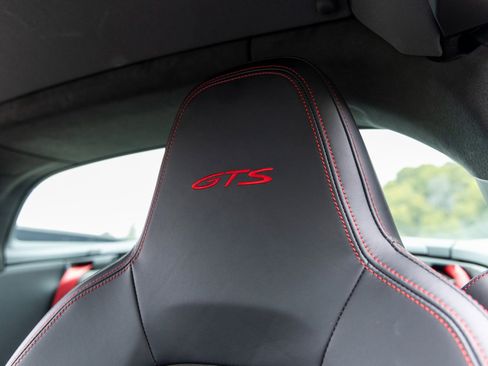 Certified 2022 Porsche 911 Targa 4 GTS image 35