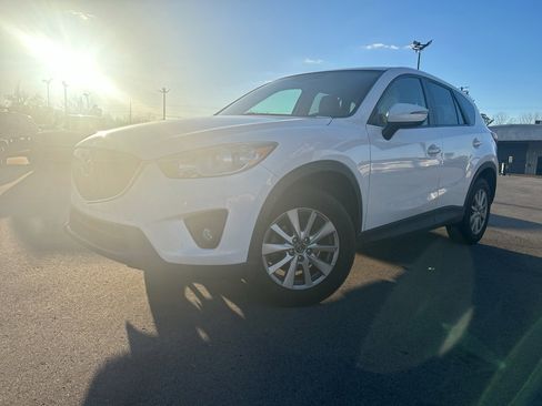 Used 2015 MAZDA CX-5 Touring w/ Bose/Moonroof Package image 2