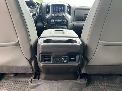Used 2020 Chevrolet Silverado 1500 LT Trail Boss AWD/4WD image 27