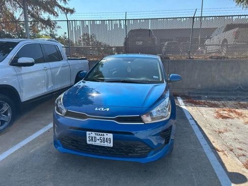 Used 2023 Kia Rio S FWD image 2