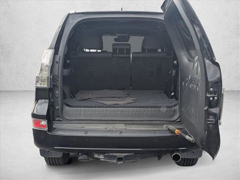 Used 2021 Lexus GX 460 Premium w/ Premium Plus Package image 6