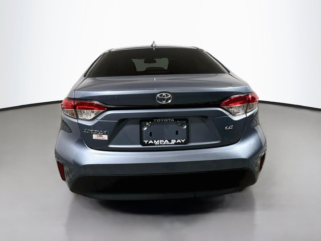 Used 2025 Toyota Corolla LE w/ LE Premium Package FWD image 4