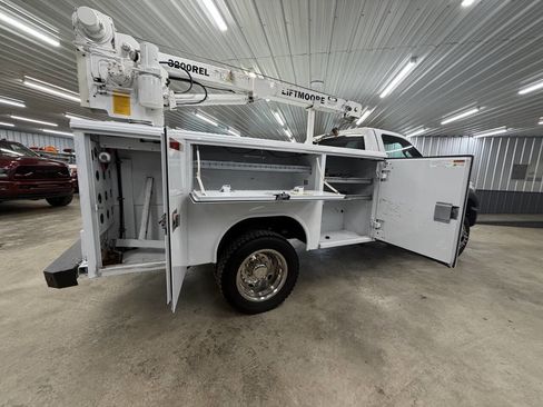 Used 2016 Ford F450 XL w/ Power Equipment Group image 10