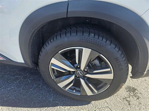 Used 2023 Nissan Rogue Platinum w/ Platinum Premium Package image 12