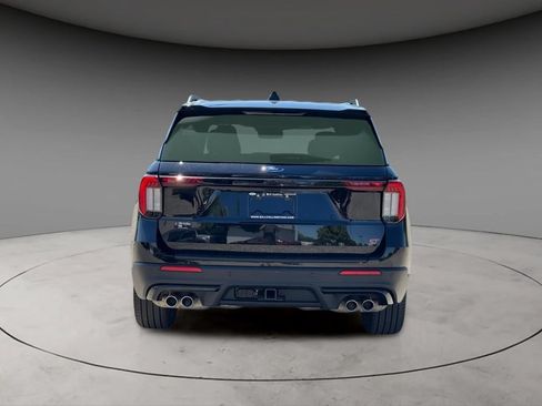 Used 2025 Ford Explorer ST AWD/4WD image 7