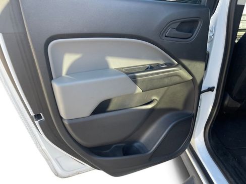 Used 2020 Chevrolet Colorado W/T w/ WT Convenience Package image 23