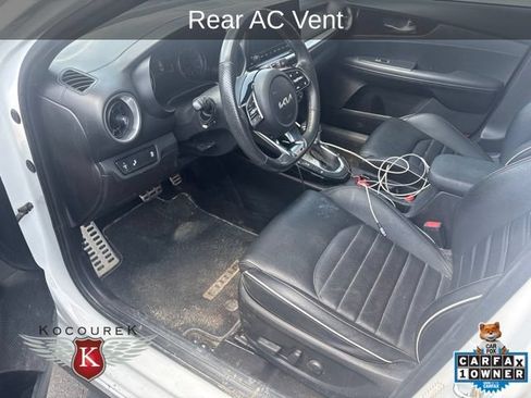 Used 2023 Kia Forte GT-Line w/ GT-Line Premium Package FWD image 9