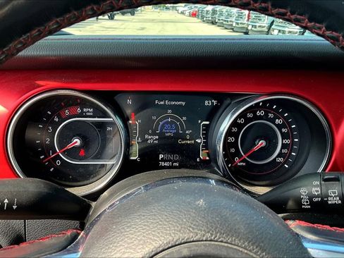 Used 2021 Jeep Wrangler Unlimited Rubicon AWD/4WD image 22