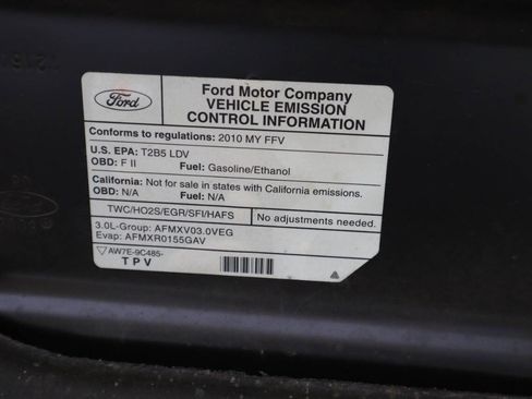 Used 2010 Ford Fusion SE image 38