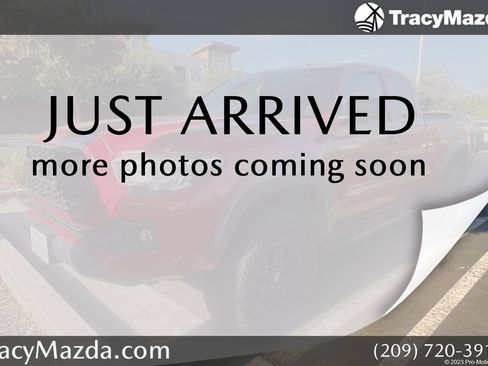 Used 2020 Toyota Tacoma SR w/ SX Package RWD image 1