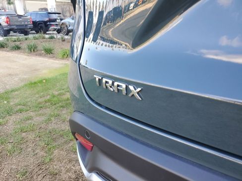 New 2026 Chevrolet Trax LT w/ Driver Confidence Package image 7