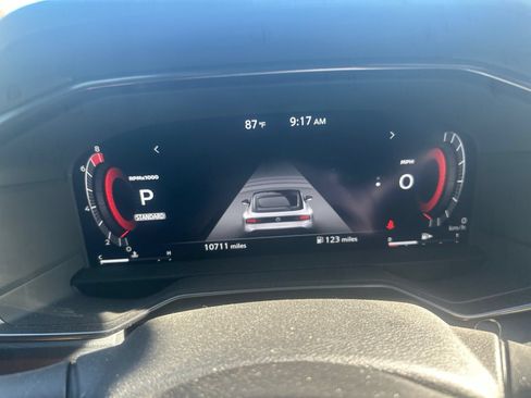 Used 2023 Nissan Z w/ Floor Mat Package (L93) RWD image 14