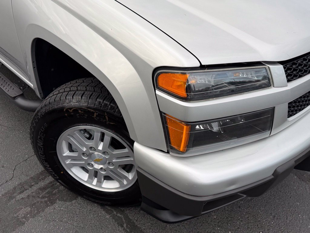 Used 2011 Chevrolet Colorado LT w/ Power Convenience Package AWD/4WD image 2