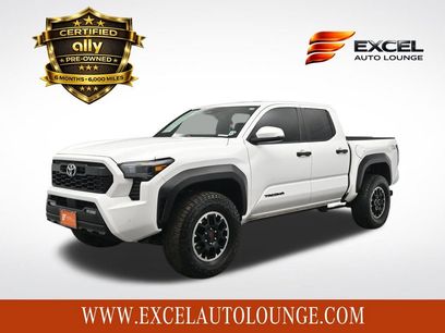 Used 2025 Toyota Tacoma SR5