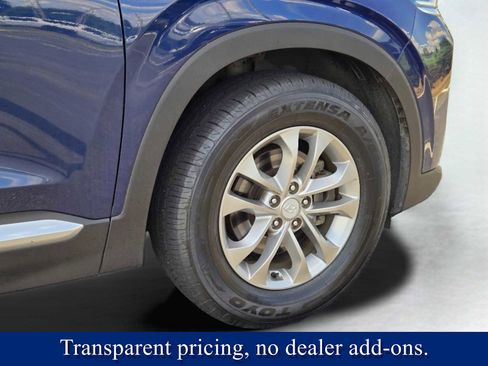 Used 2020 Hyundai Santa Fe SE AWD/4WD image 11