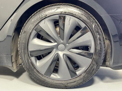 Used 2021 Tesla Model S Plaid image 38