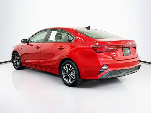 Used 2024 Kia Forte LXS image 5