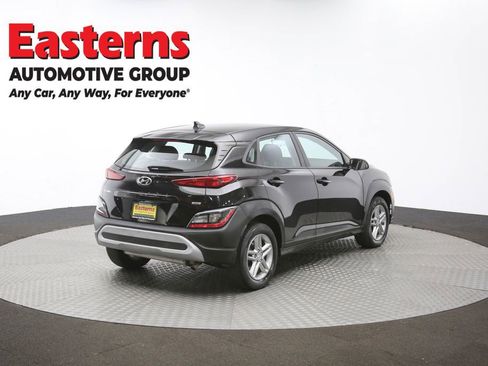 Used 2022 Hyundai Kona SE w/ Winter Weather Package image 39