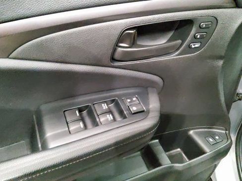 Used 2022 Honda Passport EX-L image 42