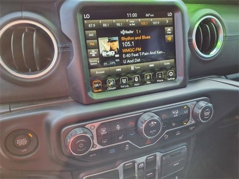 Used 2022 Jeep Wrangler Unlimited Rubicon 4xe w/ Cold Weather Group image 18