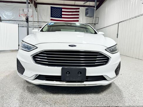 Used 2019 Ford Fusion SEL FWD image 3
