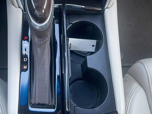 Used 2016 Cadillac XTS Luxury image 13