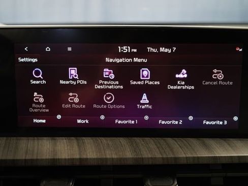 Used 2023 Kia Telluride EX w/ EX Captain's Chair Package AWD/4WD image 29