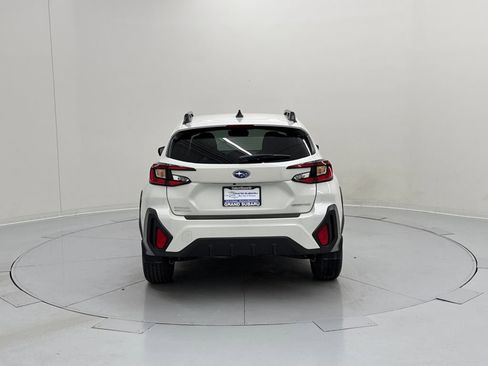 Used 2025 Subaru Crosstrek 2.0i Premium image 4