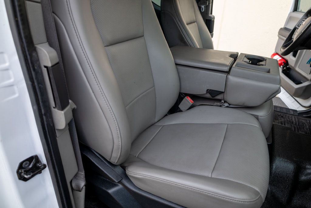 Used 2019 Ford F250 XL w/ STX Appearance Package RWD image 13