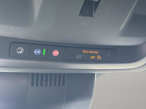 Used 2023 Chevrolet Suburban Premier image 43