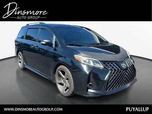 Used 2016 Toyota Sienna Limited Premium FWD image 1