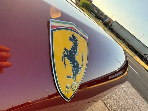 Used 2015 Ferrari California T image 21