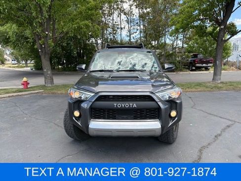 Used 2020 Toyota 4Runner TRD Off-Road Premium w/ Moonroof Package AWD/4WD image 2