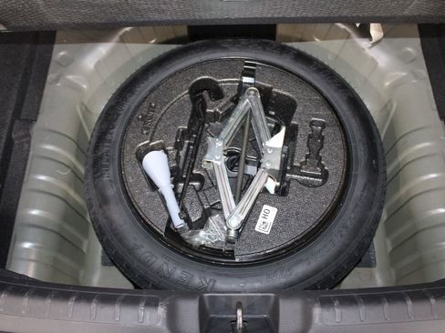 Used 2024 Honda Civic EX-L image 17