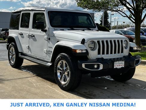 Used 2018 Jeep Wrangler Unlimited Sahara AWD/4WD image 1