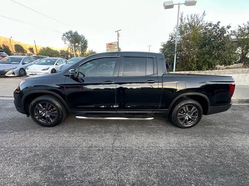 Used 2018 Honda Ridgeline Sport image 4