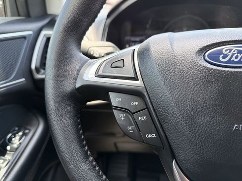 Used 2023 Ford Edge SEL w/ Sport Appearance Package AWD/4WD image 26