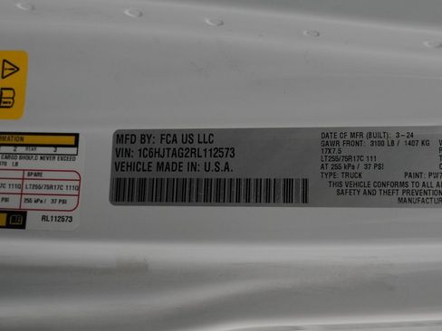 Certified 2024 Jeep Gladiator Sport image 52