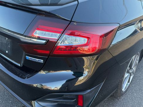 Used 2018 Honda Clarity Plug-In Hybrid image 16