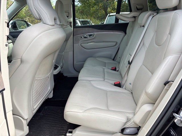 Used 2023 Volvo XC90 B6 Plus w/ Protection Package Premier AWD/4WD image 11