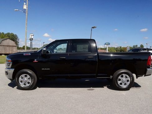 New 2025 RAM 2500 Big Horn image 4