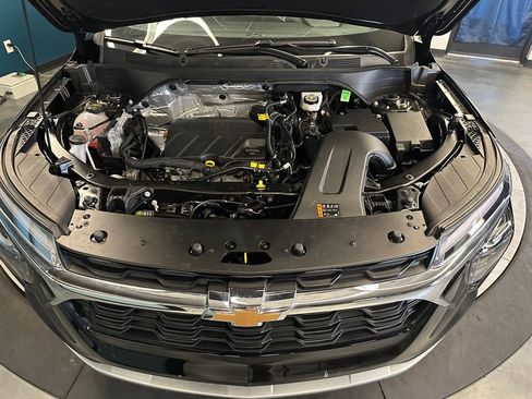 Used 2026 Chevrolet Trax LT w/ Driver Confidence Package FWD image 23