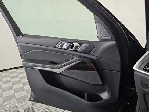 Used 2026 BMW X5 sDrive40i RWD image 26