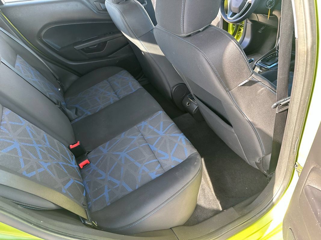 Used 2011 Ford Fiesta SE w/ 203A Rapid Spec Order Code FWD image 26