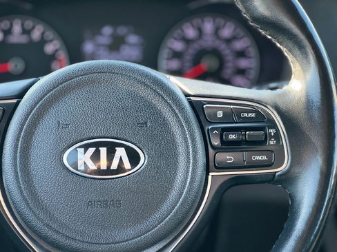 Used 2018 Kia Optima EX image 15