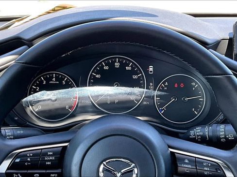 Certified 2025 MAZDA MAZDA3 s Sport image 13